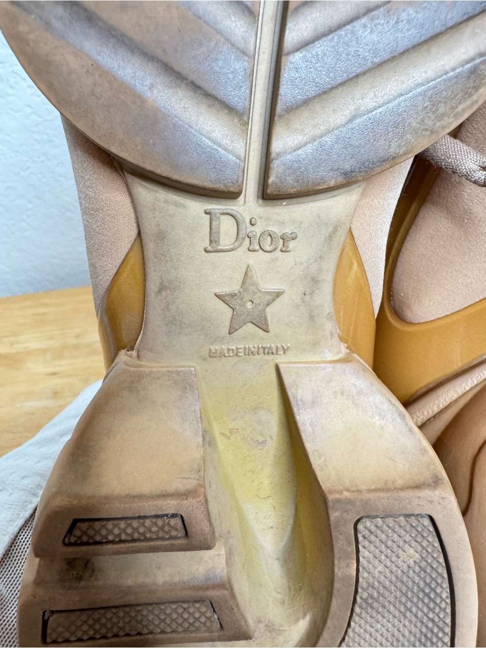 Christian Dior Nude Beige Sneakers EU 36.5 Designer Athleisure Shoes Trainers - Picture 8 of 9